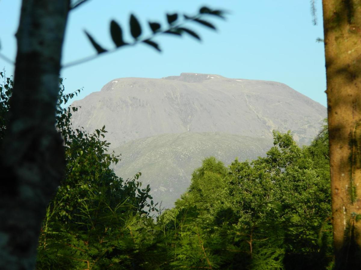 Tom Beag - Ben Nevis View Rooms フォート・ウィリアム エクステリア 写真