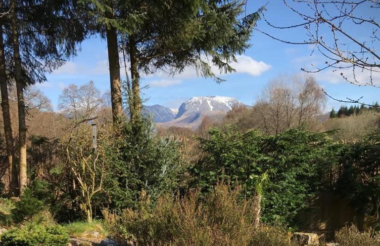 Tom Beag - Ben Nevis View Rooms フォート・ウィリアム エクステリア 写真